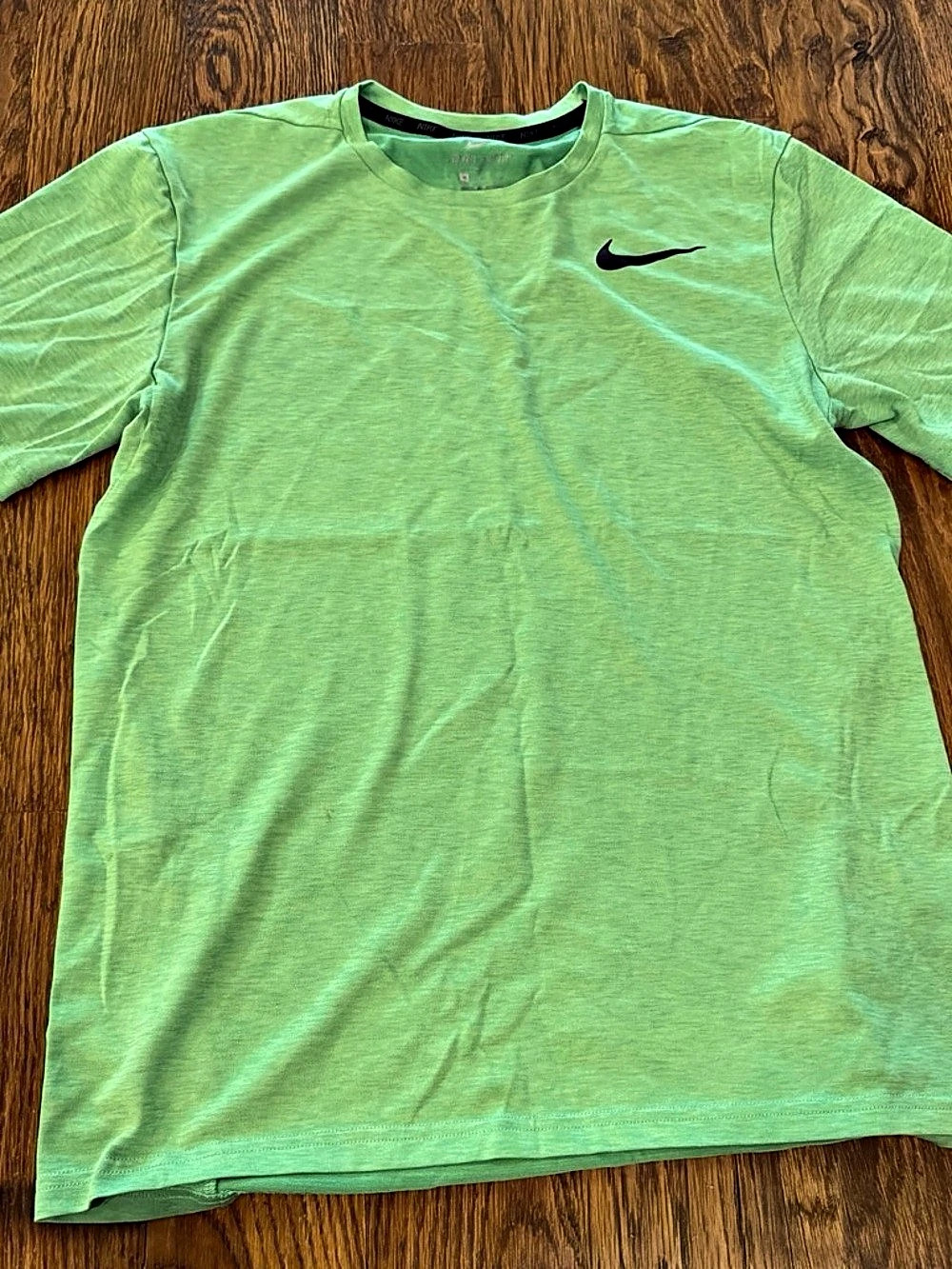 Nike Dri-FIT Legend Fitness T-Shirt Green Medium
